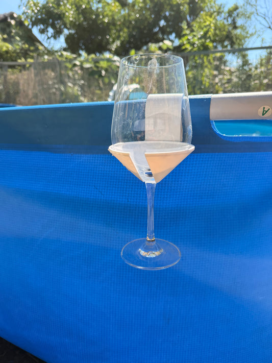 AquaWerk WineHold – Sicherer Weinglashalter für Bestway & Intex Pools